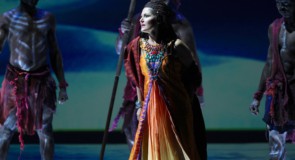 L’Aida “senza scene” del Carlo Felice