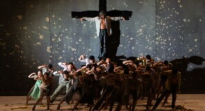 I dubbi e l’eclettismo della Messa di Bernstein a Caracalla