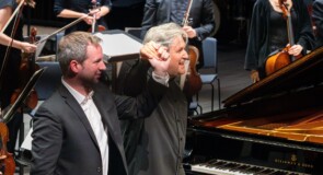 Le gioie della provincia: Pappano, Chamayou e la COE al “Roberto de Silva” di Rho